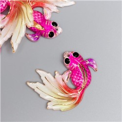 Декор для творчества пластик "Рыбка розовая с красно-жёлтым хвостом" с золотом 2,5х3 см