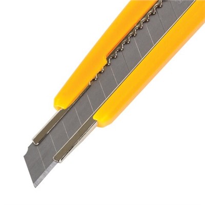 Нож канцелярский Brauberg "Standart"  9мм (230916) автофиксатор